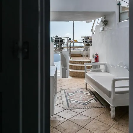 Nefeli Homes - Adults Only דירה *