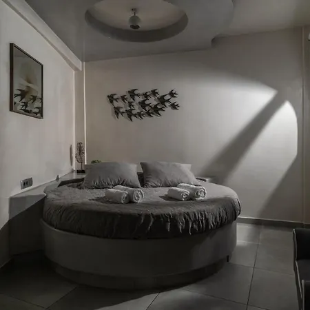 Nefeli Homes - Adults Only *