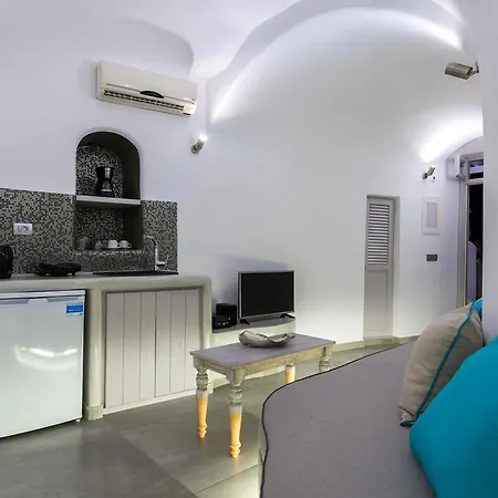 Nefeli Homes - Adults Only * Imerovigli (Santorini)