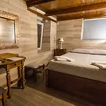 Nefeli Homes - Adults Only *