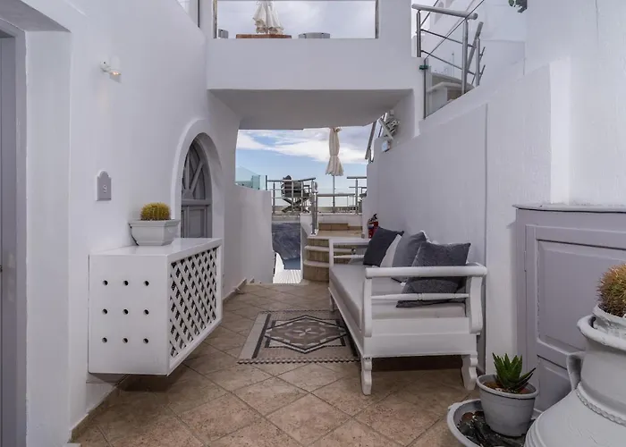 Nefeli Homes - Adults Only * Imerovigli (Santorini)