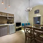 Lejlighed Nefeli Homes - Adults Only Imerovigli (Santorini)
