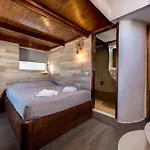 Nefeli Homes - Adults Only Imerovigli (Santorini)